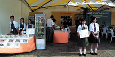 O-CHA cafe by students of Shizuoka High School of Commerce attracted many people