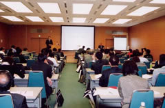 2004年国際O-CHA学術会議組織委員会の写真