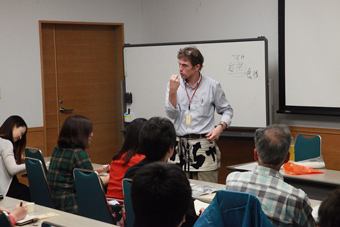 Exhibition Seminar: “Opening up a market to promote Japanese flavor tea in the world”